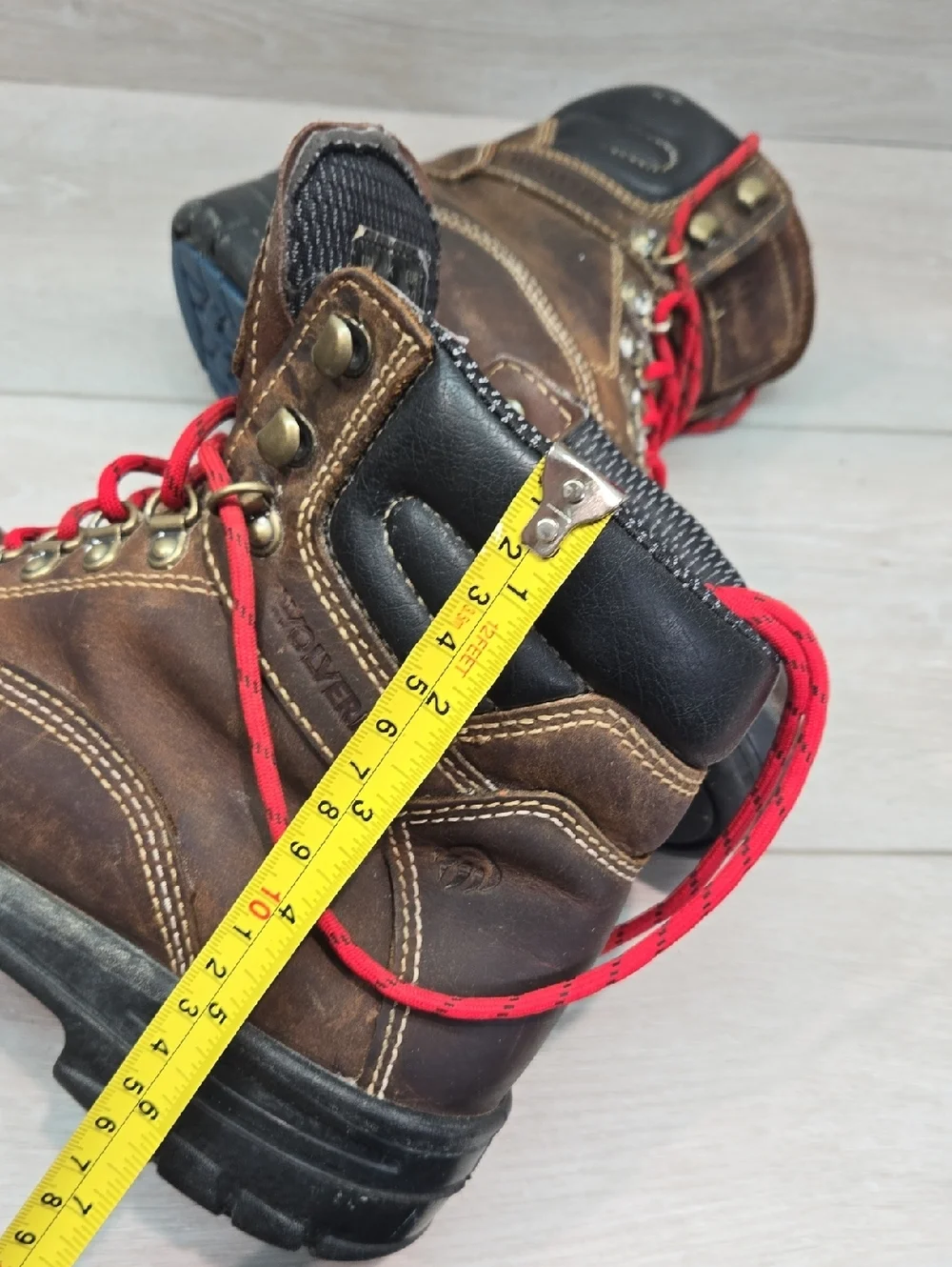 Vintage Wolverine Men’s Brown Soft Toe Work Boots with Red Laces Shoes Sz 7M